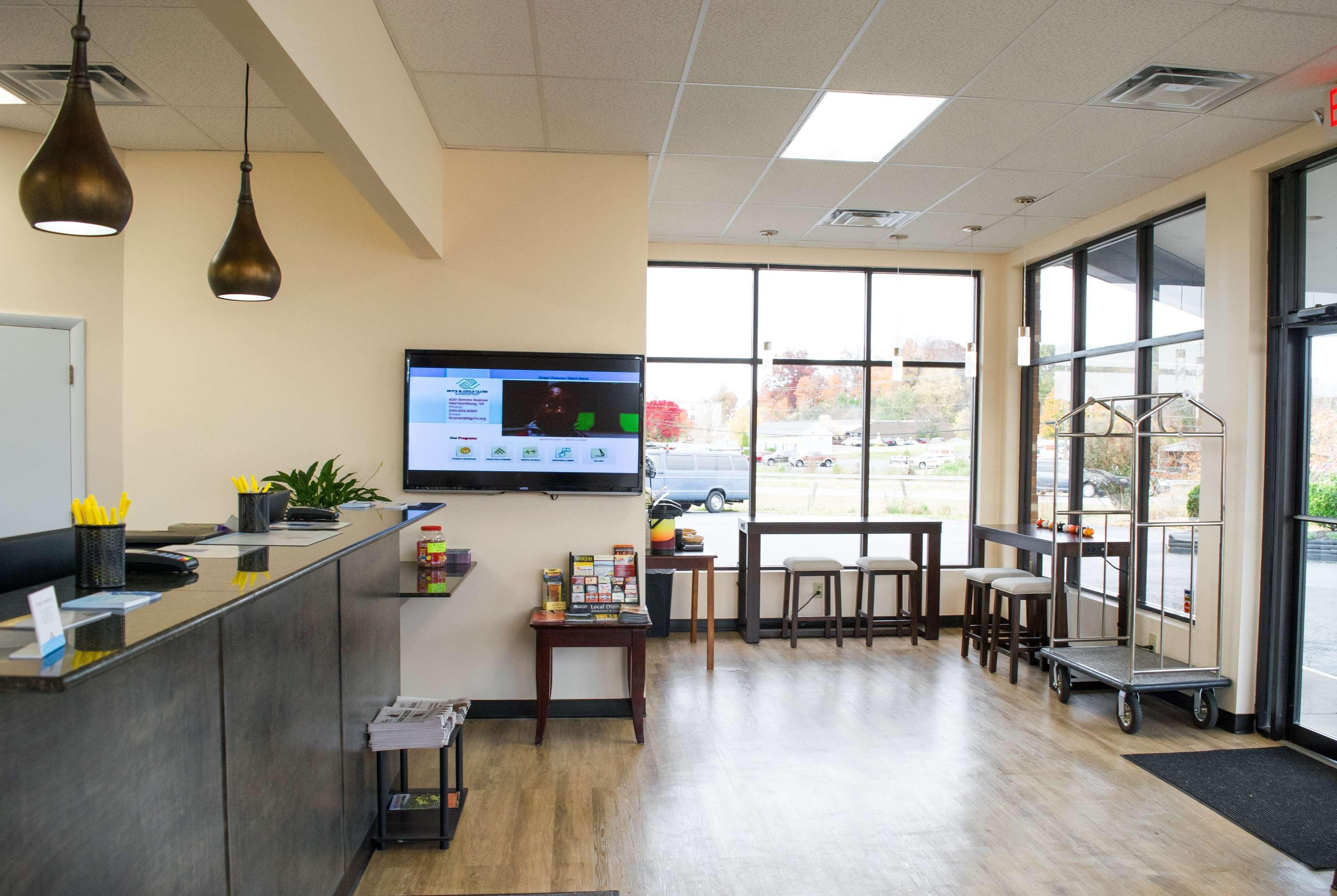 Days Inn By Wyndham Waynesboro Εξωτερικό φωτογραφία