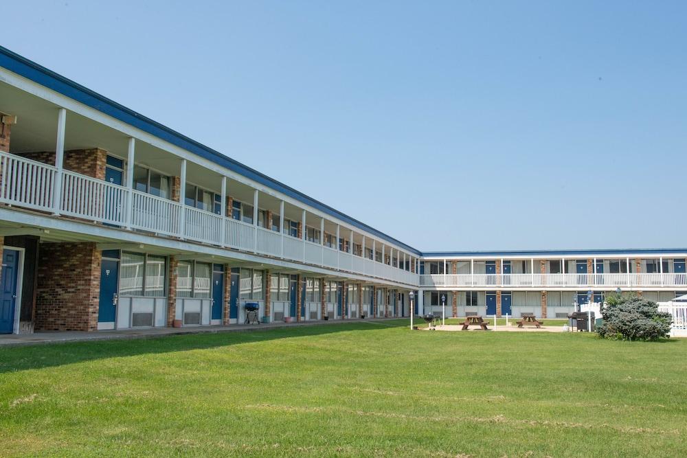 Days Inn By Wyndham Waynesboro Εξωτερικό φωτογραφία