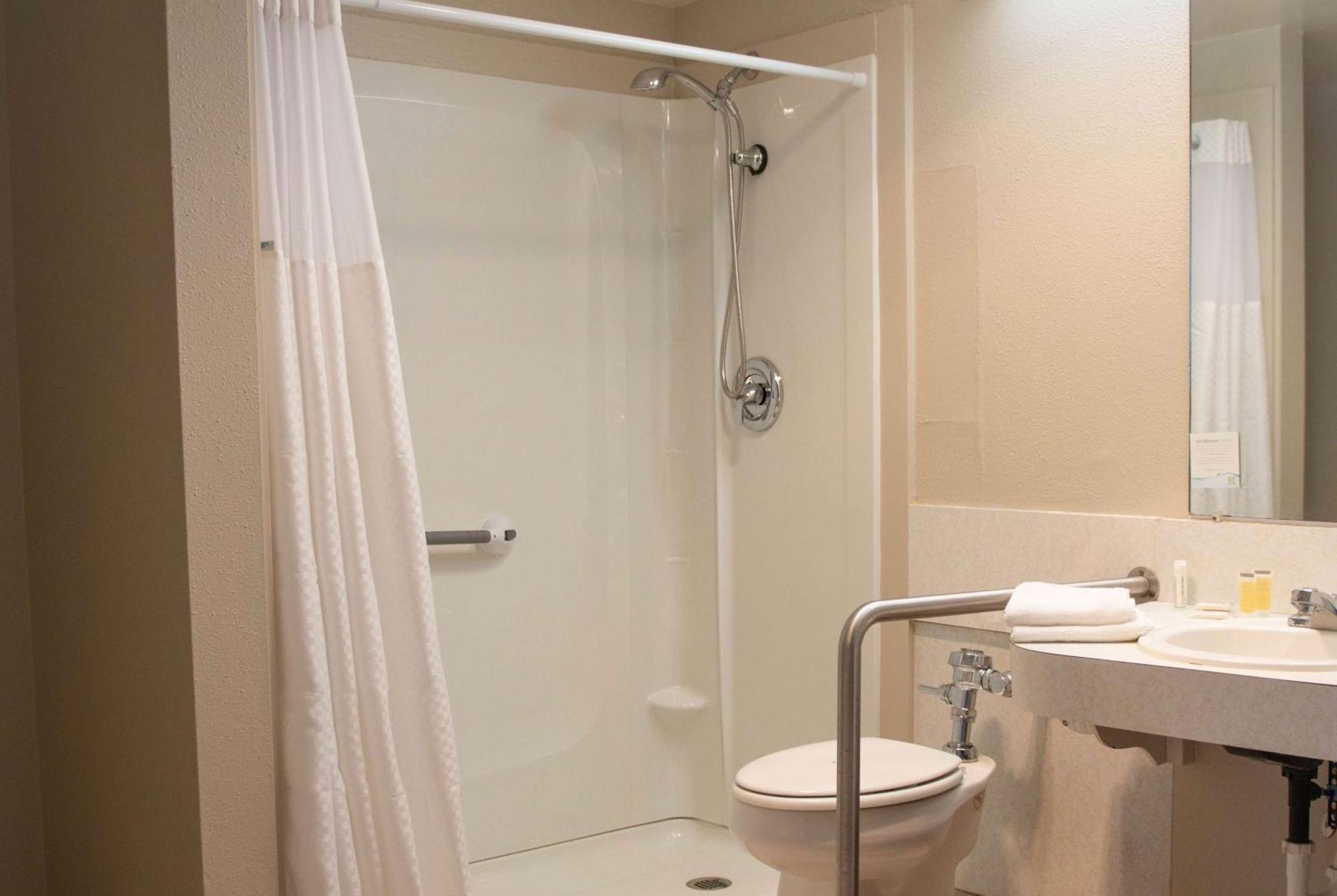 Days Inn By Wyndham Waynesboro Εξωτερικό φωτογραφία