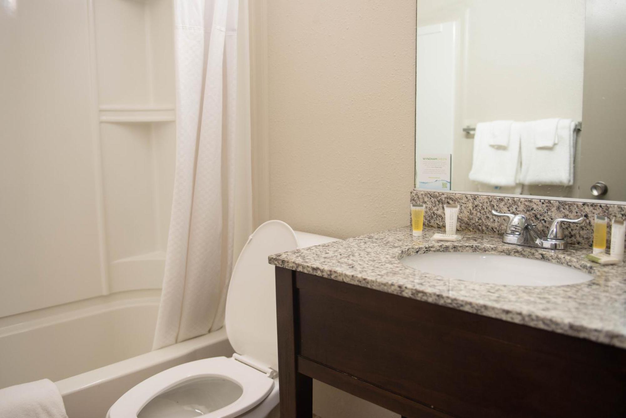 Days Inn By Wyndham Waynesboro Εξωτερικό φωτογραφία