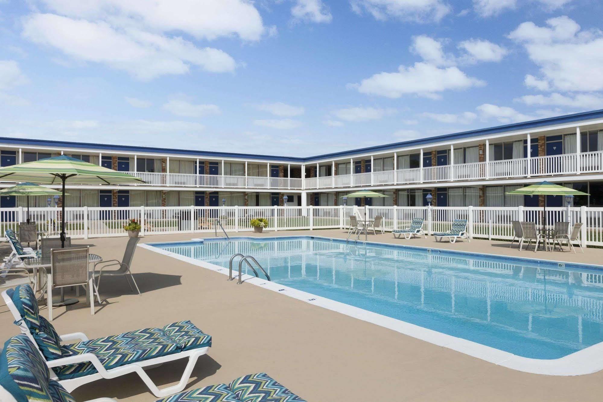 Days Inn By Wyndham Waynesboro Εξωτερικό φωτογραφία